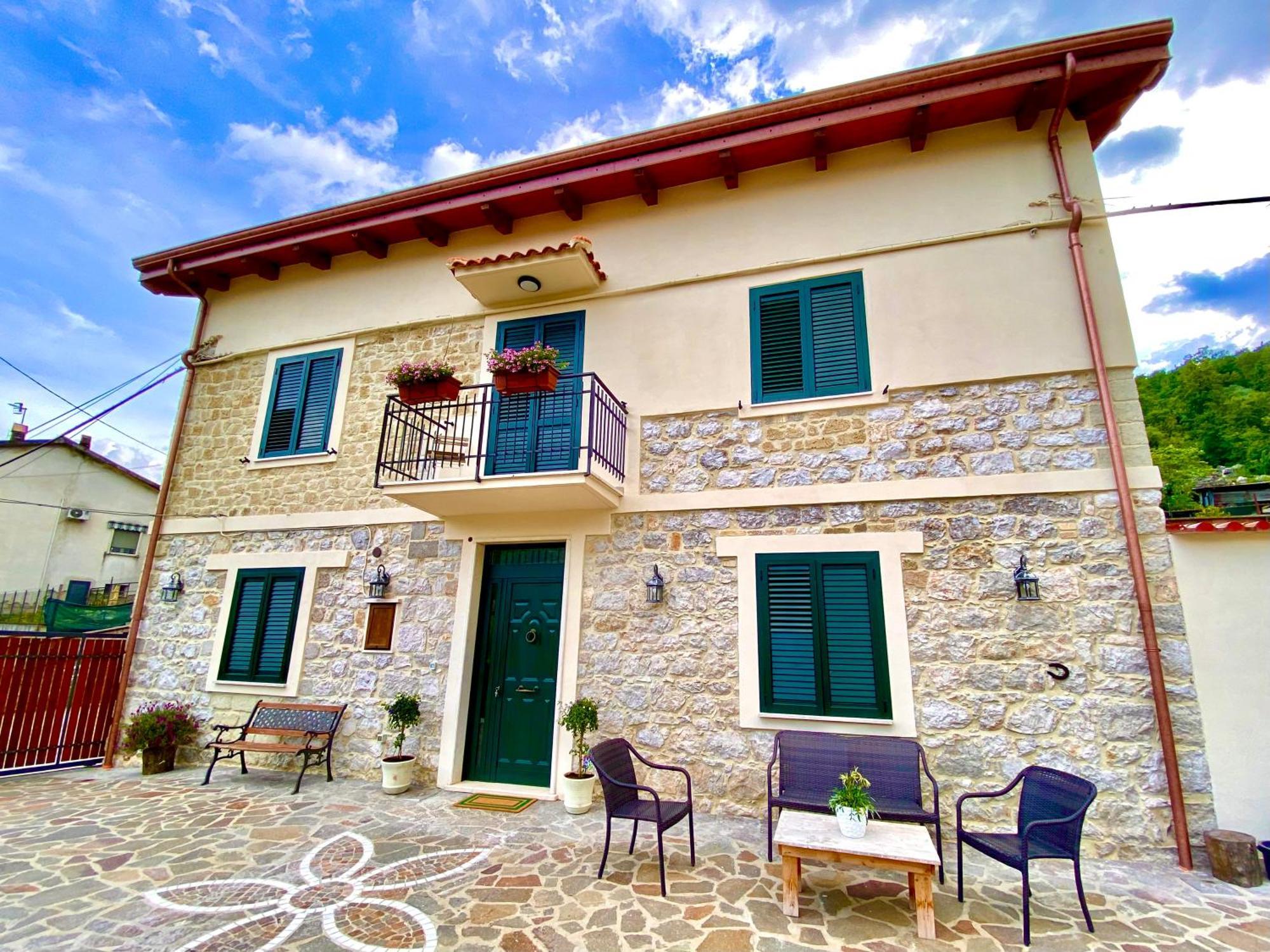 Lenola La Casa Di Nonna Tella B&B 외부 사진